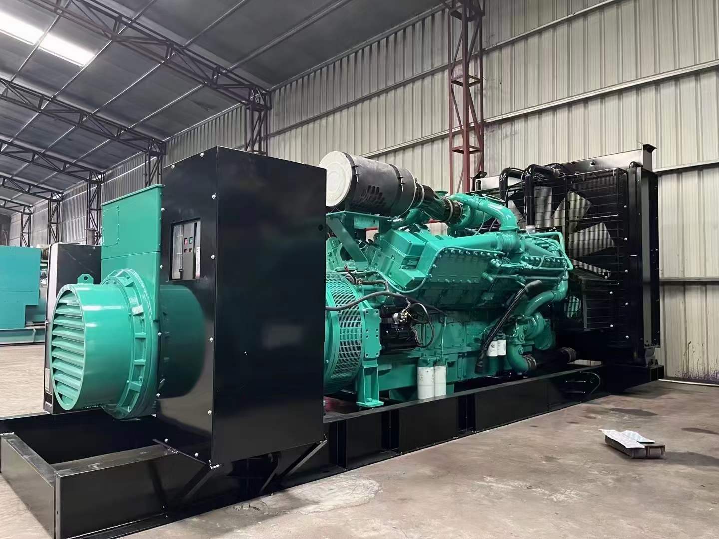 分宜如何降低 800kW 柴油发电机输出电流的波动？